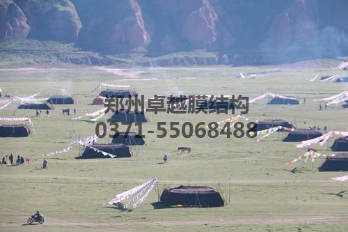 帳篷從某種意義上說也是膜結(jié)構(gòu)的一種應用