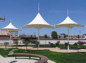 膜結(jié)構(gòu)遮陽(yáng)棚使用多久需要翻新？