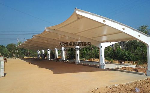 呂梁野山坡食品公司車棚