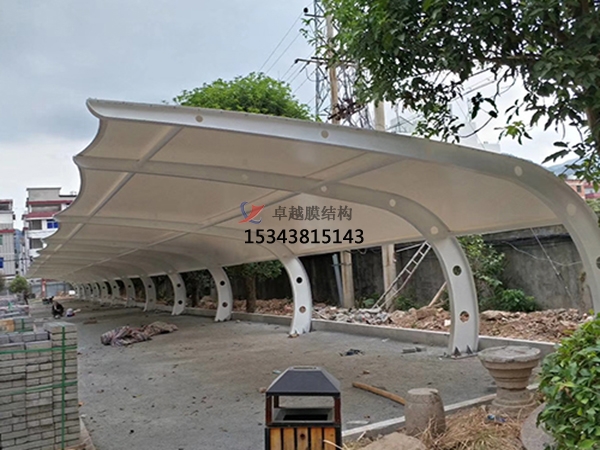 湖北<font color='red'>膜結(jié)構(gòu)車(chē)棚</font>【生產(chǎn)廠(chǎng)家】
