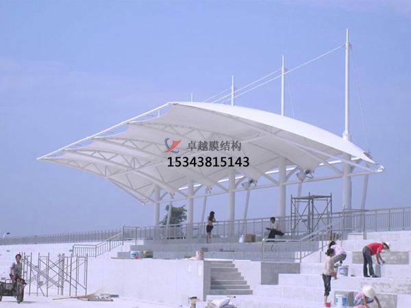 卓尼<font color='red'>膜結(jié)構(gòu)看臺</font>/主席臺/舞臺【膜結(jié)構(gòu)施工】