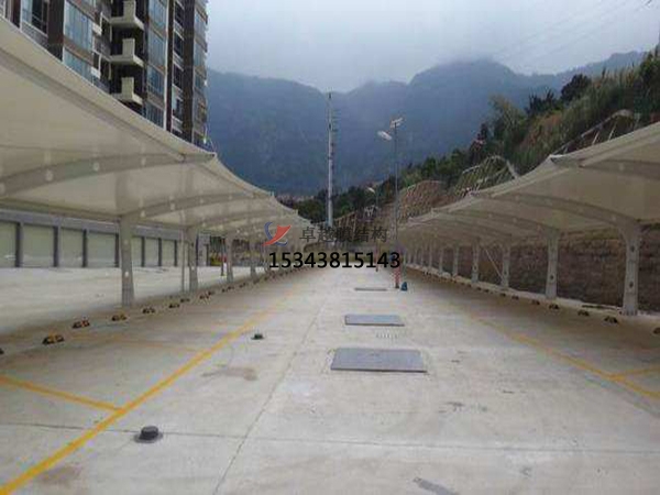 南陽<font color='red'>膜結(jié)構停車棚</font>【遮陽棚生產(chǎn)安裝】