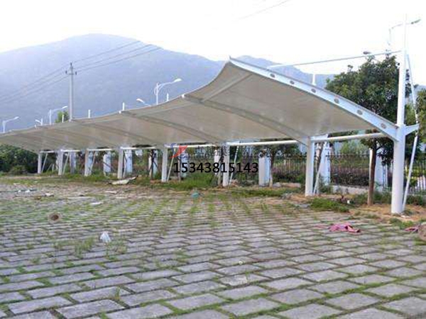 蒲縣膜結(jié)構(gòu)停車(chē)棚【生產(chǎn)銷售】遮陽(yáng)棚雨棚