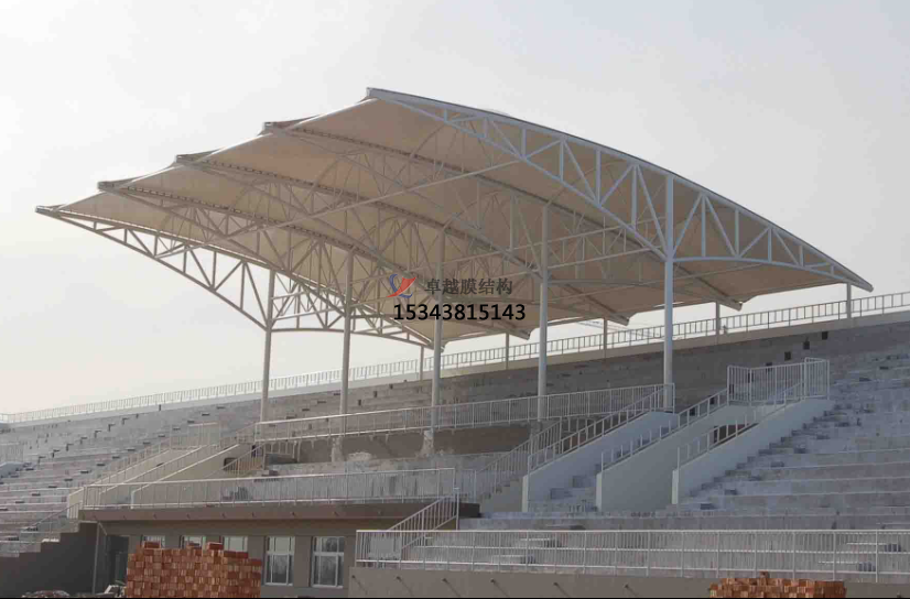 大寧膜結(jié)構(gòu)看臺(tái)雨篷/主席臺(tái)/舞臺(tái)安裝專(zhuān)業(yè)生產(chǎn)廠家