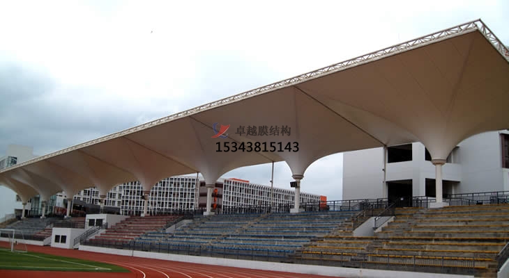 延安市體育場看臺頂棚/運(yùn)動場主席臺/風(fēng)雨操場雨棚生產(chǎn)廠家