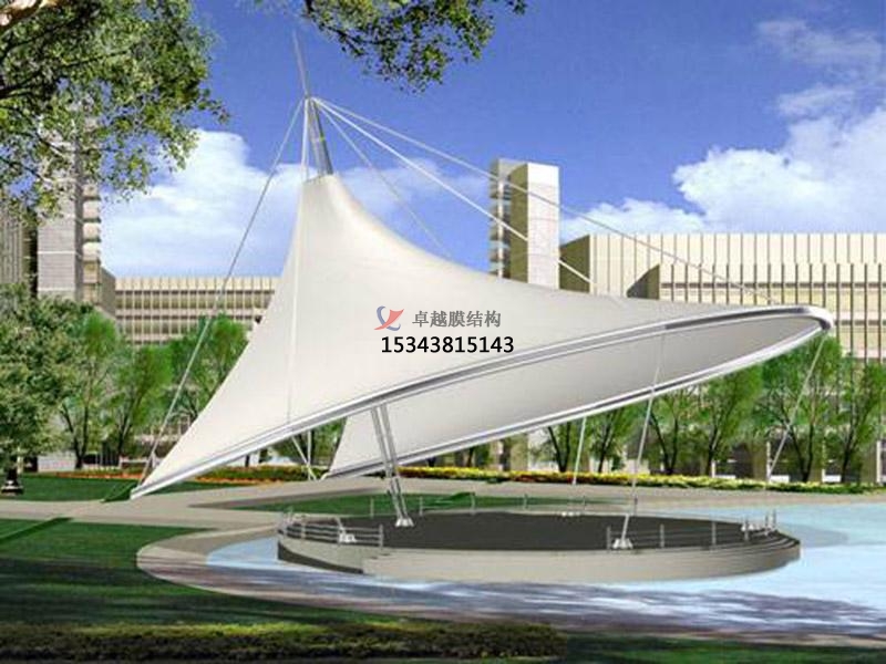 選擇PVDF膜材時需要考慮哪些因素？