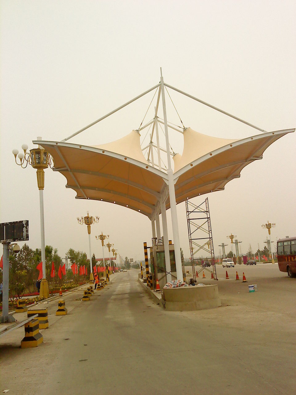 收費站膜結(jié)構(gòu)是什么？收費站膜結(jié)構(gòu)有哪些優(yōu)勢？