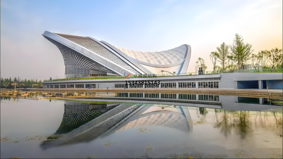 PVDF膜材在膜結構中的施工流程