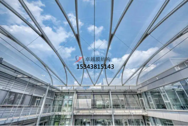ETFE膜結(jié)構(gòu)設(shè)計施工難點(diǎn)怎么解決
