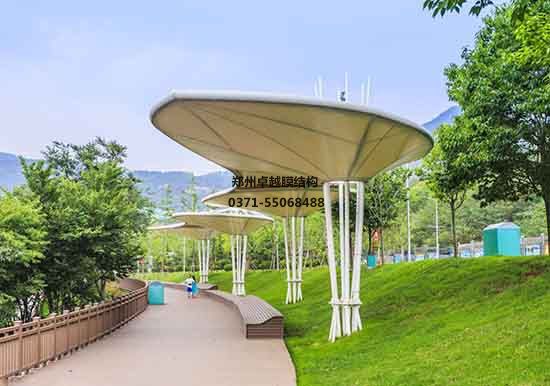 信陽張拉膜籃球場遮陽棚生產(chǎn)廠家設計施工【信陽師范學院張拉膜籃球場遮陽棚】等項目